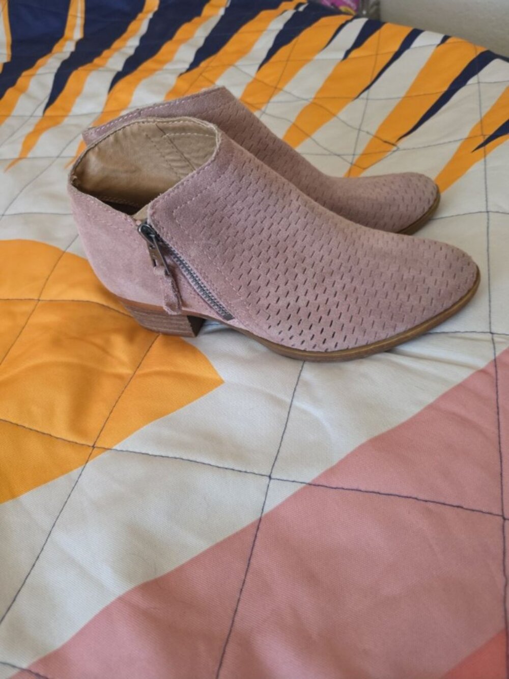 Lucky Brand Brielley Leather or Suede Bootie 6M Blush - Picture 2 of 7